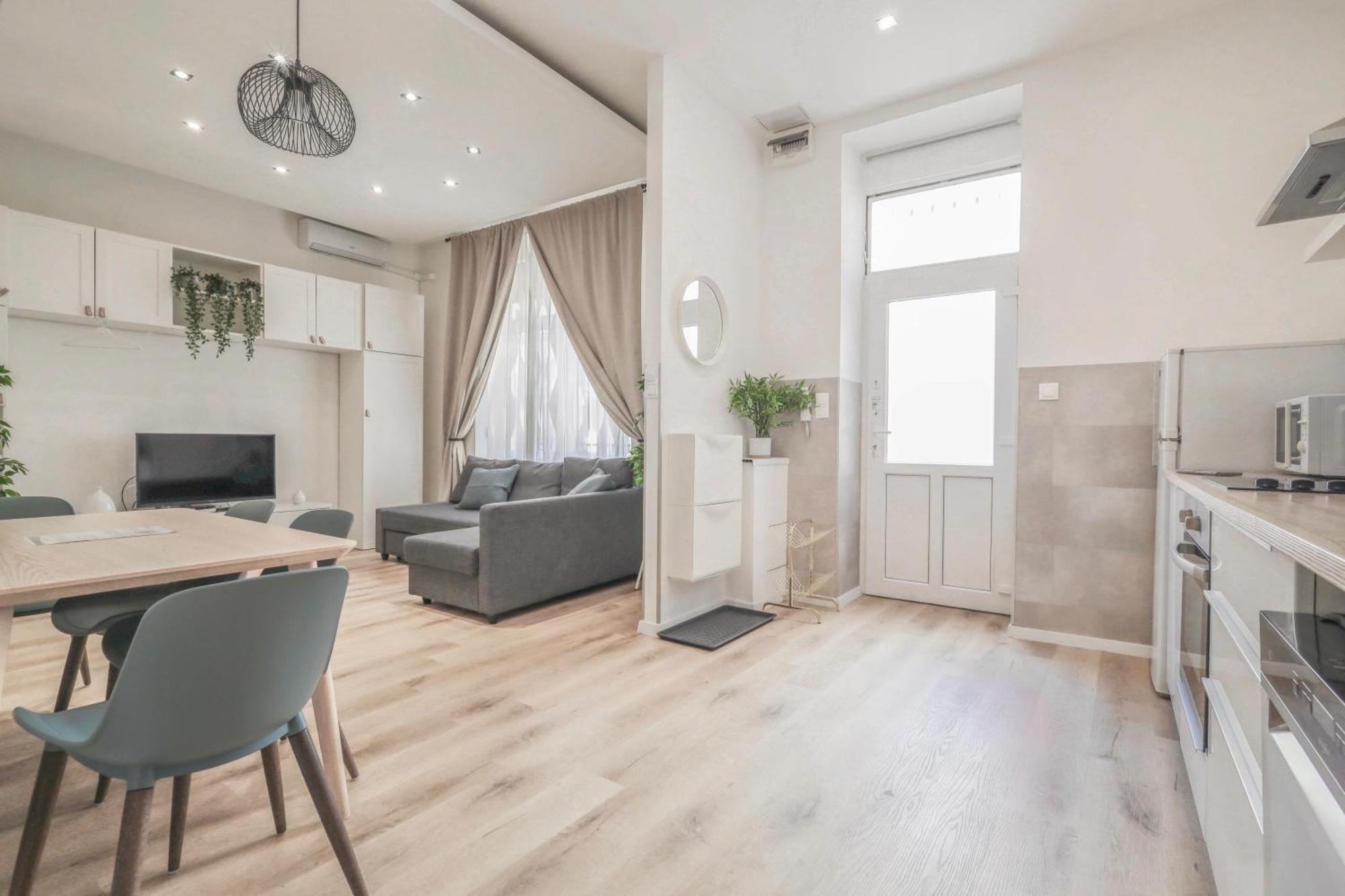 Petofi Apartment In The Center Budapest Eksteriør billede